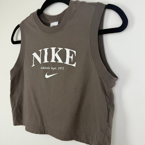 Nike Womens Crewneck 100% Cotton Logo Athletic Cropped Stone Grey Tank Top Small - Picture 4 of 9